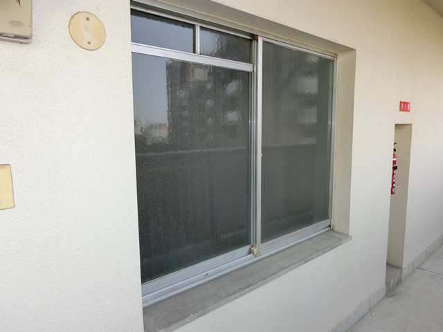 窓の防犯対策　アルミ面格子取付　施工事例　名古屋市北区